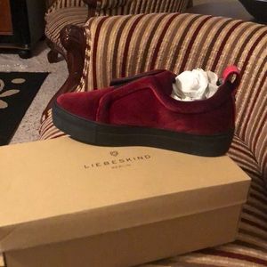 Ladies shoe